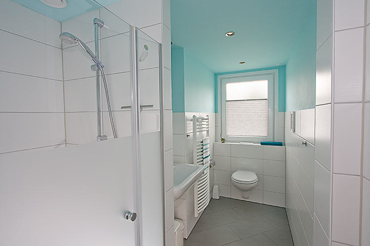 Ferienhaus Klinkerwand 73 für 6 Personen von Privat auf Texel Badezimmer OG
